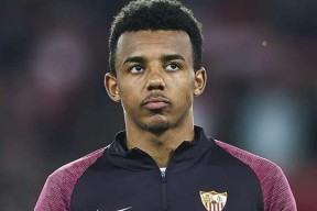 爱游戏在线-多特蒙德内部会议纪要流出——加时末段外线爆发，西甲使命明确，团队化学反应显著(1996年多特蒙德)